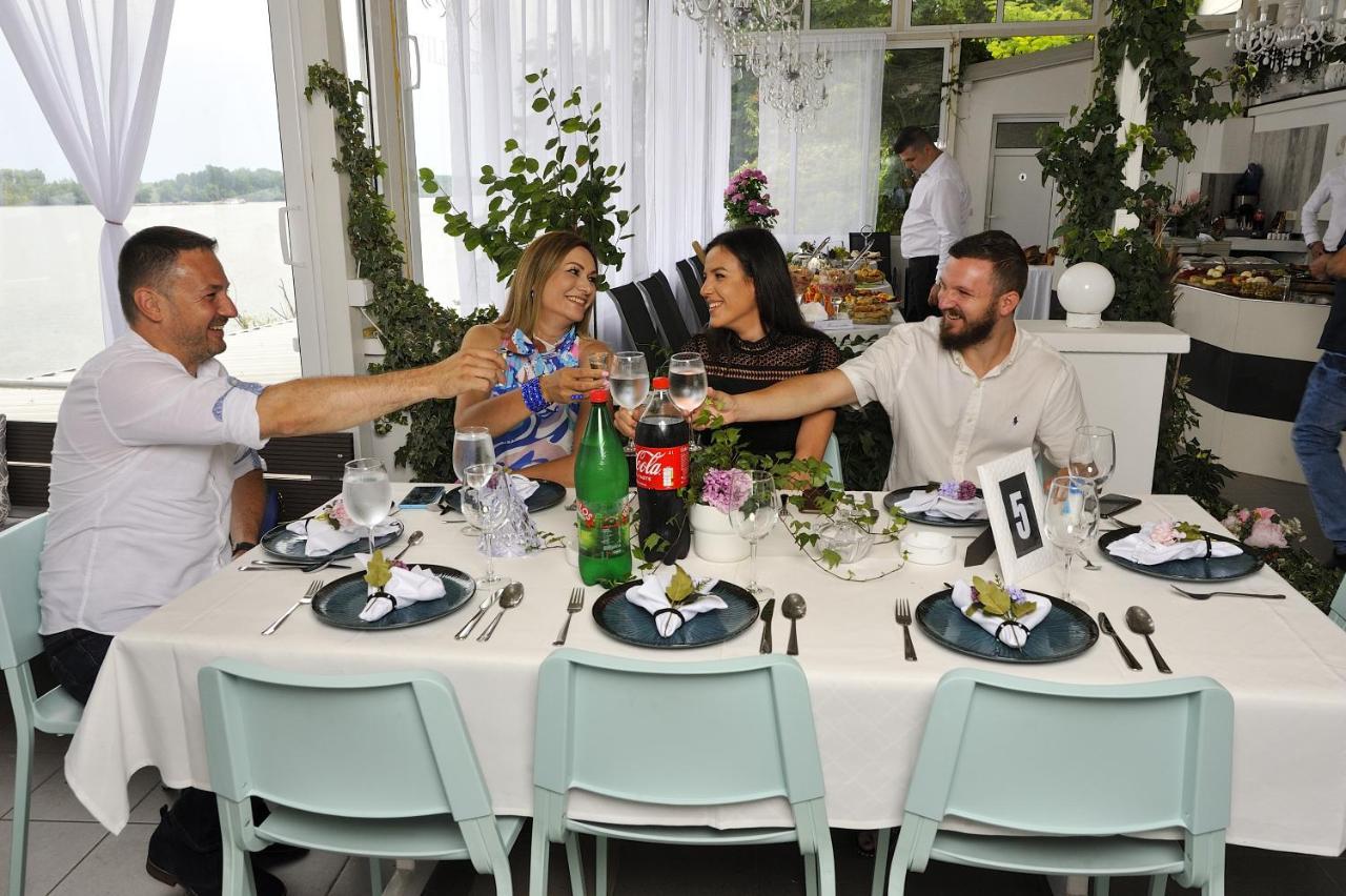Apartments Villa Graf Σμεντέρεβο Εξωτερικό φωτογραφία