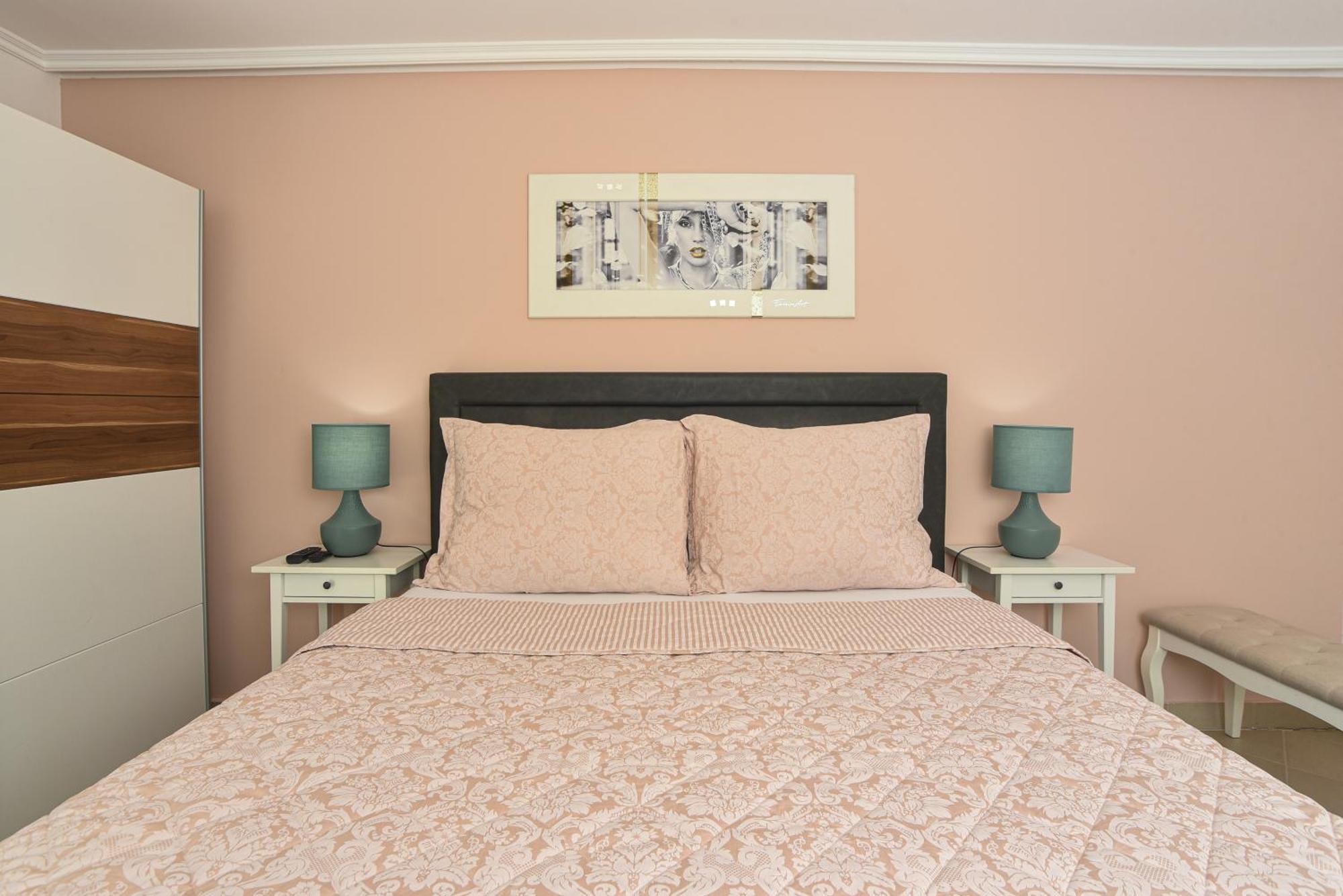 Apartments Villa Graf Σμεντέρεβο Εξωτερικό φωτογραφία